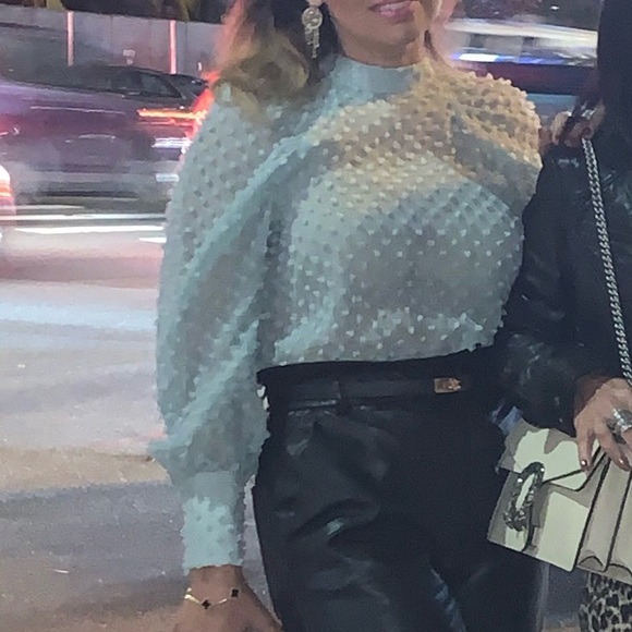 🦋 BLOGGERS FAVORITE 🦋 ZARA SEMI-SHEER TEXTURED BLOUSE SIZE M - Picture 11 of 14